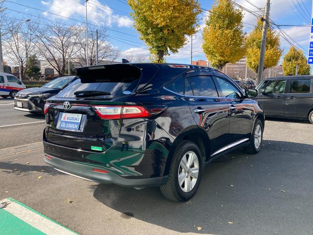 ハリアー エレガンス 衝突被害軽減ブレーキ ナビゲーション バックアイカメラ ETC 電動パーキングブレーキ スマートキー キーレスプッシュスタート フルオートエアコン パワーウィンドウ 電動格納ドアミラー(2枚目)