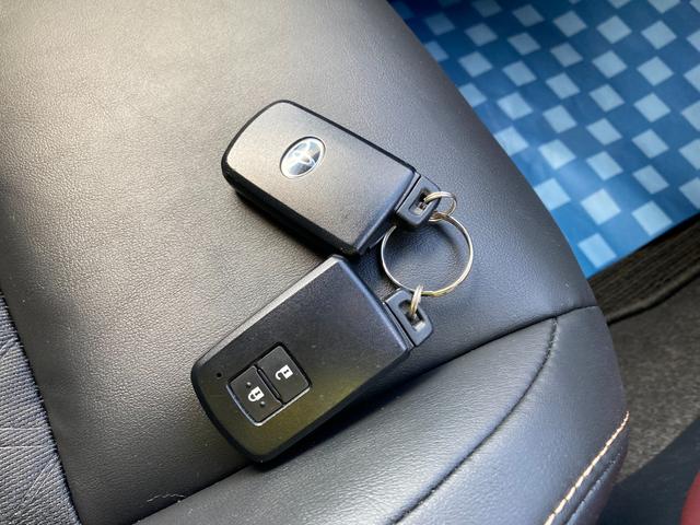 ハリアー エレガンス 衝突被害軽減ブレーキ ナビゲーション バックアイカメラ ETC 電動パーキングブレーキ スマートキー キーレスプッシュスタート フルオートエアコン パワーウィンドウ 電動格納ドアミラー(12枚目)