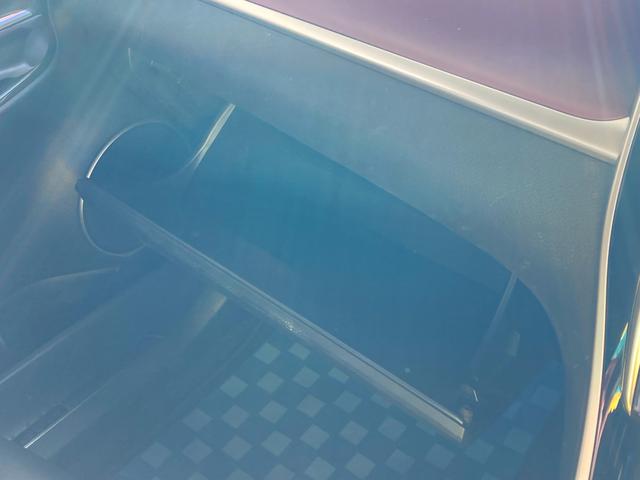 ハリアー エレガンス 衝突被害軽減ブレーキ ナビゲーション バックアイカメラ ETC 電動パーキングブレーキ スマートキー キーレスプッシュスタート フルオートエアコン パワーウィンドウ 電動格納ドアミラー(40枚目)