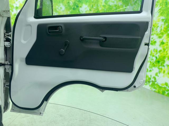 4WD KC ABS/エアバッグ 運転席/エアバッグ 助手席/パワーステアリング/禁煙車/4WD/マニュアルエアコン/定期点検記録簿/取扱説明書・保証書/ユーザー買取車/最大積載量350kg/アクセサリーソケット(23枚目)