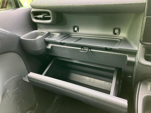 シエンタ ハイブリッドＺ　ディスプレイオーディオ＋ナビ１０．５インチ／トヨタセーフティセンス／両側電動スライドドア／パノラミックビューモニター／車線逸脱防止支援システム／ヘッドランプ　ＬＥＤ／ＵＳＢジャック　全周囲カメラ（33枚目）