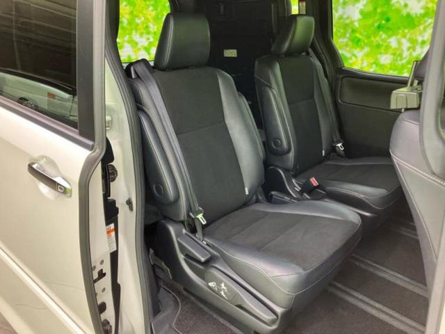 ノア Siダブルバイビー 新品タイヤ/純正 9インチ SDナビ/トヨタセーフティセンス/両側電動スライドドア/車線逸脱防止支援システム/シート ハーフレザー/ドライブレコーダー 社外/ヘッドランプ LED 衝突被害軽減システム(7枚目)