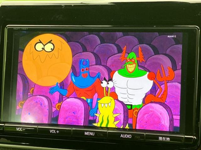 ノア Siダブルバイビー 新品タイヤ/純正 9インチ SDナビ/トヨタセーフティセンス/両側電動スライドドア/車線逸脱防止支援システム/シート ハーフレザー/ドライブレコーダー 社外/ヘッドランプ LED 衝突被害軽減システム(12枚目)