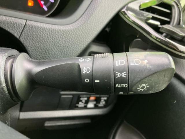 ノア Siダブルバイビー 新品タイヤ/純正 9インチ SDナビ/トヨタセーフティセンス/両側電動スライドドア/車線逸脱防止支援システム/シート ハーフレザー/ドライブレコーダー 社外/ヘッドランプ LED 衝突被害軽減システム(17枚目)