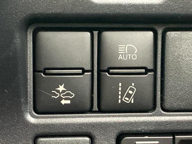 ノア Siダブルバイビー 新品タイヤ/純正 9インチ SDナビ/トヨタセーフティセンス/両側電動スライドドア/車線逸脱防止支援システム/シート ハーフレザー/ドライブレコーダー 社外/ヘッドランプ LED 衝突被害軽減システム(27枚目)