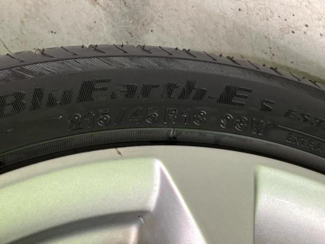 ＷＥＣＡＲＳの展示場では実際に見て、触ってお車をお選びいただけます！知識の豊富な営業スタッフが様々なカーライフをご提案いたします！