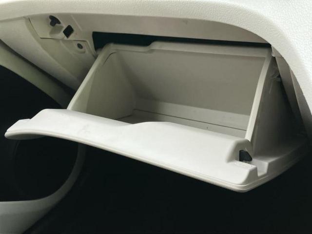 シエンタ ハイブリッドG 純正 SDナビ/トヨタセーフティセンス/両側電動スライドドア/ETC/EBD付ABS/横滑り防止装置/ワンセグTV/衝突安全ボディ/アルミホイール 社外 15インチ/パワーウインドウ 盗難防止装置(32枚目)