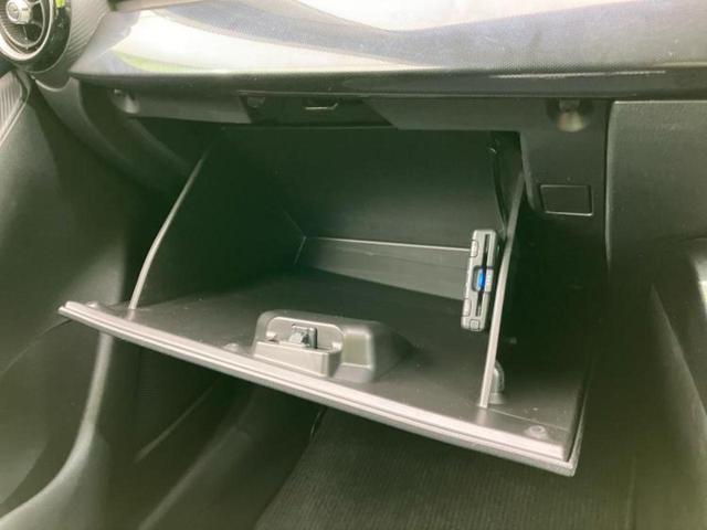 全国に店舗を展開しているのでどこでもお取り寄せが可能です！この車が気になるけど遠方だから・・・と諦める必要はありません！※別途陸送費が必要です。