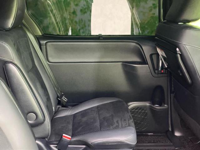 ヴォクシー ＺＳキラメキ３　新品タイヤ／保証書／純正　１０インチ　メモリーナビ／フリップダウンモニター　純正　１２．１インチ／トヨタセーフティセンス／両側電動スライドドア／車線逸脱防止支援システム　衝突被害軽減システム　ドラレコ（23枚目）