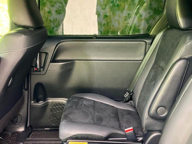 ヴォクシー ＺＳキラメキ３　新品タイヤ／保証書／純正　１０インチ　メモリーナビ／フリップダウンモニター　純正　１２．１インチ／トヨタセーフティセンス／両側電動スライドドア／車線逸脱防止支援システム　衝突被害軽減システム　ドラレコ（24枚目）