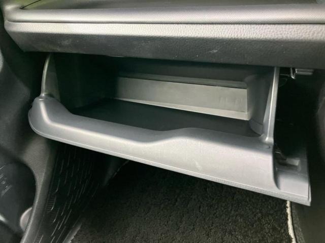 ヴォクシー ＺＳキラメキ３　新品タイヤ／保証書／純正　１０インチ　メモリーナビ／フリップダウンモニター　純正　１２．１インチ／トヨタセーフティセンス／両側電動スライドドア／車線逸脱防止支援システム　衝突被害軽減システム　ドラレコ（33枚目）