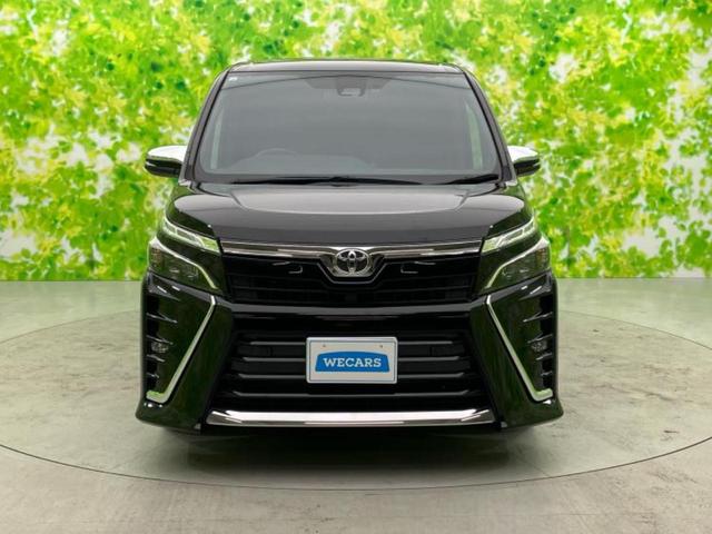 ヴォクシー ＺＳキラメキ３　新品タイヤ／保証書／純正　１０インチ　メモリーナビ／フリップダウンモニター　純正　１２．１インチ／トヨタセーフティセンス／両側電動スライドドア／車線逸脱防止支援システム　衝突被害軽減システム　ドラレコ（43枚目）