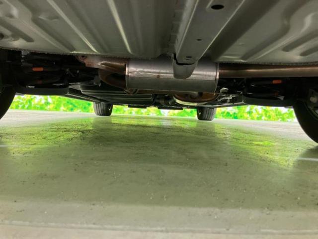 ヴォクシー ＺＳキラメキ３　新品タイヤ／保証書／純正　１０インチ　メモリーナビ／フリップダウンモニター　純正　１２．１インチ／トヨタセーフティセンス／両側電動スライドドア／車線逸脱防止支援システム　衝突被害軽減システム　ドラレコ（45枚目）