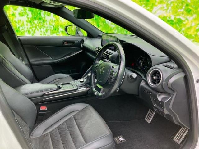 ＩＳ ＩＳ３５０Ｆスポーツモードブラック　サンルーフ／マークレビンソン／保証書／純正　ＳＤナビ／プリクラッシュセーフティ／エアーシート　前席／パノラミックビューモニター／車線逸脱防止支援システム／シート　合皮／ドライブレコーダー　社外（5枚目）