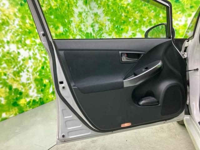プリウス ＳツーリングセレクションＧｓ　保証書／社外　８インチ　ＳＤナビ／ヘッドランプ　ＨＩＤ／ＥＴＣ／ＥＢＤ付ＡＢＳ／横滑り防止装置／アイドリングストップ／フルセグＴＶ／エアバッグ　運転席／エアバッグ　助手席／エアバッグ　サイド（21枚目）