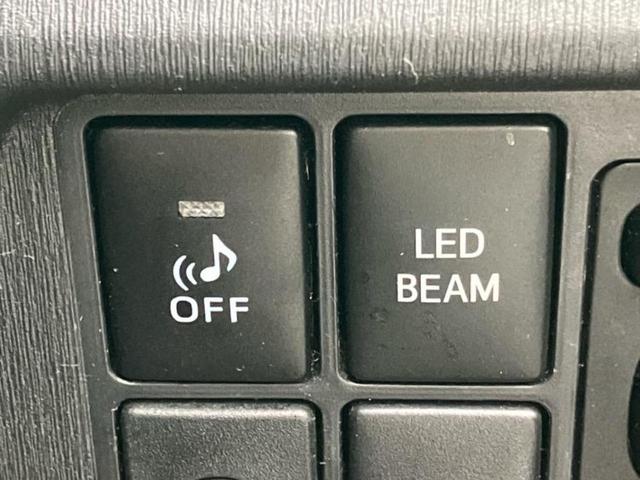 プリウス ＳツーリングセレクションＧｓ　保証書／社外　８インチ　ＳＤナビ／ヘッドランプ　ＨＩＤ／ＥＴＣ／ＥＢＤ付ＡＢＳ／横滑り防止装置／アイドリングストップ／フルセグＴＶ／エアバッグ　運転席／エアバッグ　助手席／エアバッグ　サイド（26枚目）