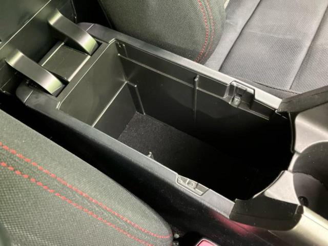 プリウス ＳツーリングセレクションＧｓ　保証書／社外　８インチ　ＳＤナビ／ヘッドランプ　ＨＩＤ／ＥＴＣ／ＥＢＤ付ＡＢＳ／横滑り防止装置／アイドリングストップ／フルセグＴＶ／エアバッグ　運転席／エアバッグ　助手席／エアバッグ　サイド（33枚目）