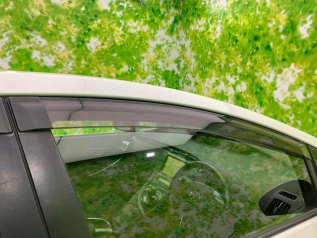 プリウス ＳツーリングセレクションＧｓ　保証書／社外　８インチ　ＳＤナビ／ヘッドランプ　ＨＩＤ／ＥＴＣ／ＥＢＤ付ＡＢＳ／横滑り防止装置／アイドリングストップ／フルセグＴＶ／エアバッグ　運転席／エアバッグ　助手席／エアバッグ　サイド（40枚目）