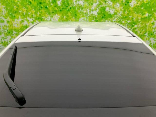 プリウス ＳツーリングセレクションＧｓ　保証書／社外　８インチ　ＳＤナビ／ヘッドランプ　ＨＩＤ／ＥＴＣ／ＥＢＤ付ＡＢＳ／横滑り防止装置／アイドリングストップ／フルセグＴＶ／エアバッグ　運転席／エアバッグ　助手席／エアバッグ　サイド（47枚目）