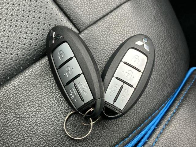 デリカミニ 4WD Tプレミアム 社外 ナビ/デジタルルームミラー/衝突安全装置/両側電動スライドドア/シートヒーター 前席/マルチアラウンドモニター/車線逸脱防止支援システム/シート ハーフレザー/ドライブレコーダー 社外 4WD(42枚目)