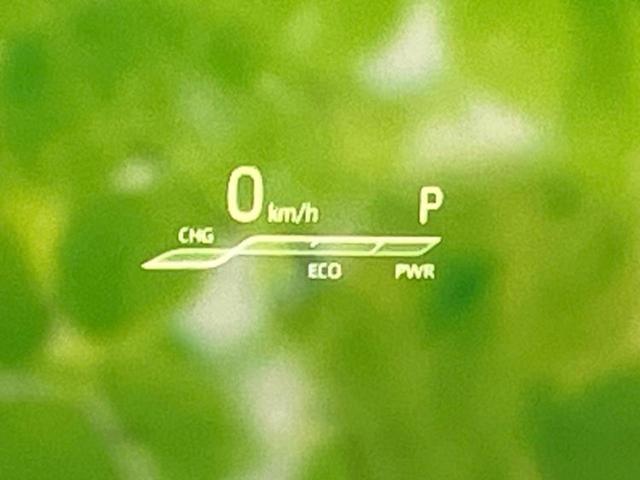クラウンハイブリッド ＲＳアドバンス　新品タイヤ／モデリスタエアロ／保証書／純正　８インチ　メモリーナビ／デジタルインナーミラー／トヨタセーフティセンス／エアーシート　前席／パノラミックビューモニター／車線逸脱防止支援システム　フルエアロ（15枚目）