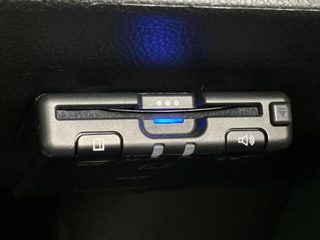 エクリプスクロス Ｇプラスパッケージ　純正　ＳＤナビ／イーアシスト（ミツビシ）／シートヒーター　前席／マルチアラウンドモニター／車線逸脱防止支援システム／ヘッドランプ　ＬＥＤ／Ｂｌｕｅｔｏｏｔｈ接続／ＥＴＣ／ＥＢＤ付ＡＢＳ　レーンアシスト（18枚目）