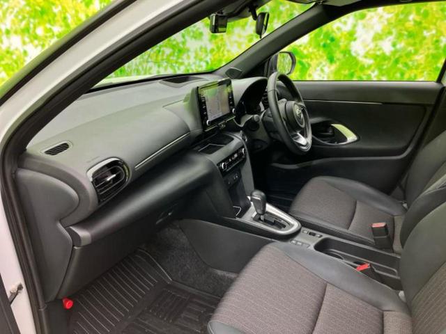 ヤリスクロス Ｚ　ディスプレイオーディオ＋ナビ８インチ／トヨタセーフティセンス／シートヒーター　前席／パノラミックビューモニター／車線逸脱防止支援システム／シート　ハーフレザー／ドライブレコーダー　前後　全周囲カメラ（6枚目）