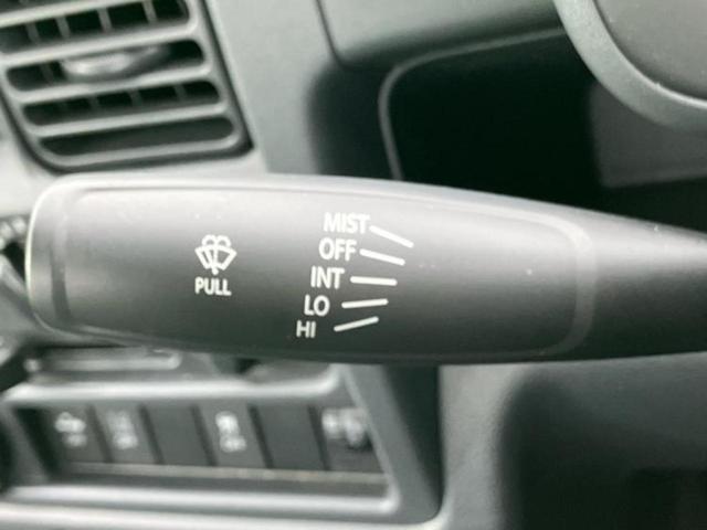 キャリイトラック ＫＣ　保証書／衝突安全装置／車線逸脱防止支援システム／ＥＢＤ付ＡＢＳ／横滑り防止装置／エアバッグ　運転席／エアバッグ　助手席／衝突安全ボディ／オートライト／ハイビームアシスト／ワンオーナー　レーンアシスト（13枚目）