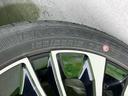 WECARSの展示場では実際に見て、触ってお車をお選びいただけます!知識の豊富な営業スタッフが様々なカーライフをご提案いたします!