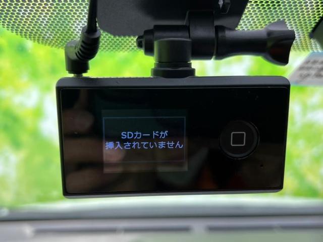 S 純正 メモリーナビ/ETC/EBD付ABS/横滑り防止装置/アイドリングストップ/バックモニター/ワンセグTV/エアバッグ 運転席/エアバッグ 助手席/パワーウインドウ/エンジンスタートボタン 禁煙車(13枚目)