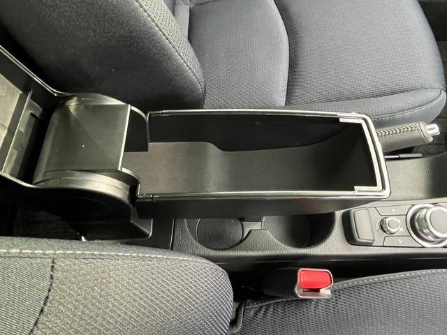 4WD XDプロアクティブSパッケージ 純正 メモリーナビ/衝突安全装置/車線逸脱防止支援システム/パーキングアシスト バックガイド/ヘッドランプ LED/ETC/EBD付ABS/横滑り防止装置/アイドリングストップ 衝突被害軽減システム(20枚目)