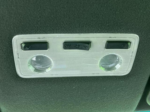 スペイド Ｆクイーン　新品タイヤ／保証書／純正　ＳＤナビ／電動スライドドア／ヘッドランプ　ＨＩＤ／Ｂｌｕｅｔｏｏｔｈ接続／ＥＴＣ／ＥＢＤ付ＡＢＳ／横滑り防止装置／アイドリングストップ／バックモニター　バックカメラ（35枚目）