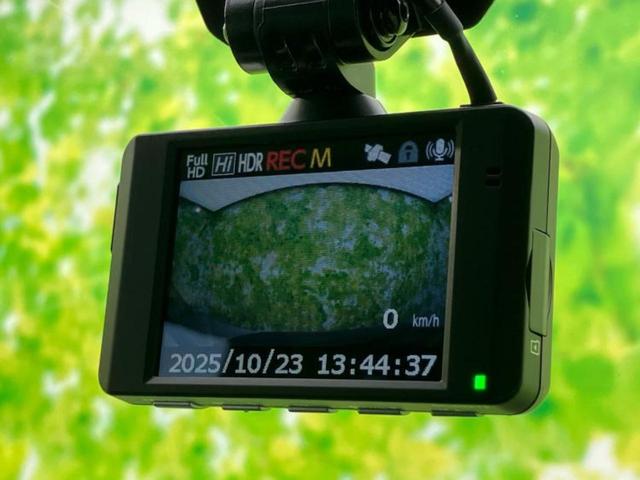 デリカD:2 ハイブリッドMZカメラパッケージ 純正 ナビ/イーアシスト(ミツビシ)/両側電動スライドドア/シートヒーター/全方位モニター/車線逸脱防止支援システム/ヘッドランプ LED/USBジャック/Bluetooth接続/ETC 全周囲カメラ(14枚目)