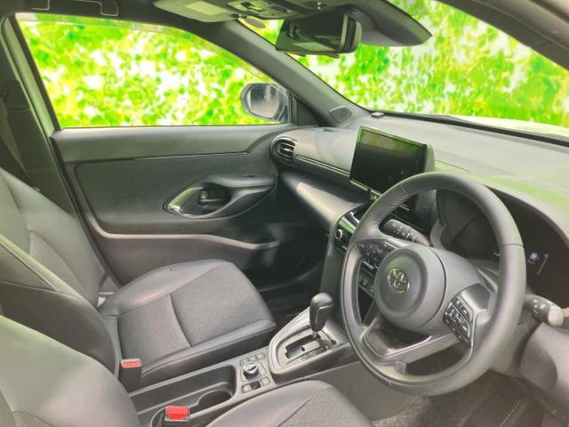 ヤリスクロス 4WD Z 純正エアロ/ディスプレイオーディオ+ナビ8インチ/デジタルインナーミラー/衝突安全装置/シートヒーター/パノラミックビューモニター/車線逸脱防止支援システム/シート ハーフレザー 衝突被害軽減システム(5枚目)