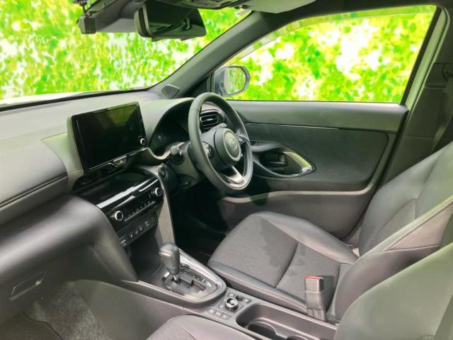 ヤリスクロス 4WD Z 純正エアロ/ディスプレイオーディオ+ナビ8インチ/デジタルインナーミラー/衝突安全装置/シートヒーター/パノラミックビューモニター/車線逸脱防止支援システム/シート ハーフレザー 衝突被害軽減システム(6枚目)