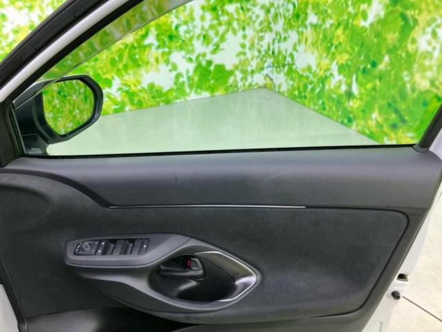 ヤリスクロス 4WD Z 純正エアロ/ディスプレイオーディオ+ナビ8インチ/デジタルインナーミラー/衝突安全装置/シートヒーター/パノラミックビューモニター/車線逸脱防止支援システム/シート ハーフレザー 衝突被害軽減システム(17枚目)