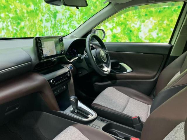 ヤリスクロス ハイブリッドＺ　モデリスタエアロ／保証書／ディスプレイオーディオ＋ナビ８インチ／衝突安全装置／シートヒーター／車線逸脱防止支援システム／シート　ハーフレザー／ヘッドランプ　ＬＥＤ／ＵＳＢジャック　衝突被害軽減システム（6枚目）