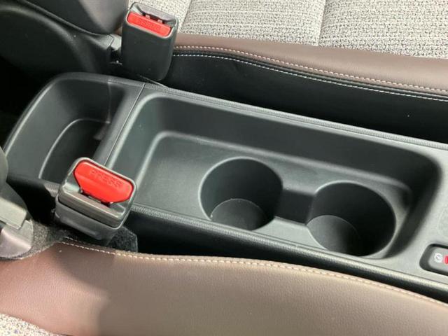 ヤリスクロス ハイブリッドＺ　モデリスタエアロ／保証書／ディスプレイオーディオ＋ナビ８インチ／衝突安全装置／シートヒーター／車線逸脱防止支援システム／シート　ハーフレザー／ヘッドランプ　ＬＥＤ／ＵＳＢジャック　衝突被害軽減システム（45枚目）