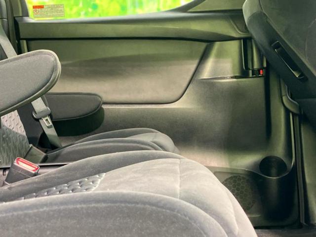 アルファード 4WD S Aパッケージ 新品タイヤ/保証書/純正 9インチ SDナビ/フリップダウンモニター 社外 9インチ/両側電動スライドドア/ヘッドランプ LED/Bluetooth接続/ETC/EBD付ABS/横滑り防止装置 4WD(25枚目)