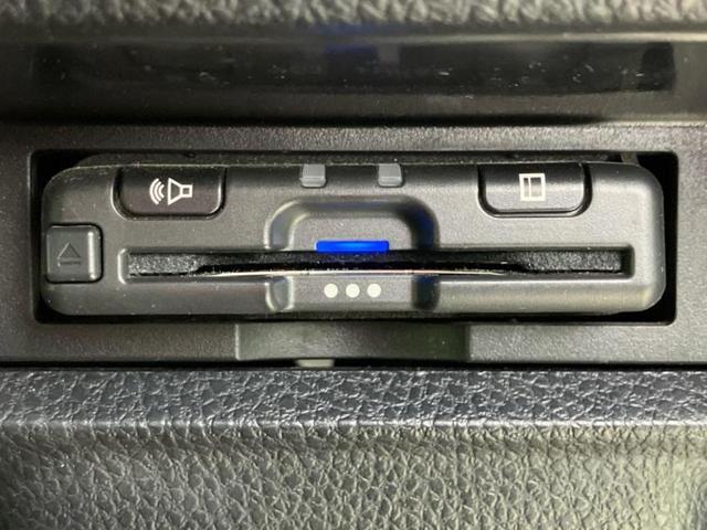 ヴォクシー ZSキラメキ2 新品タイヤ/保証書/社外 SDナビ/衝突安全装置/両側電動スライドドア/車線逸脱防止支援システム/ドライブレコーダー 社外/ヘッドランプ LED/USBジャック/Bluetooth接続/ETC(13枚目)