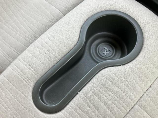 キューブ 15X Vセレクション 純正 HDDナビ/ETC/EBD付ABS/バックモニター/ワンセグTV/DVD/エアバッグ 運転席/エアバッグ 助手席/パワーウインドウ/エンジンスタートボタン/キーレスエントリー/オートエアコン(14枚目)