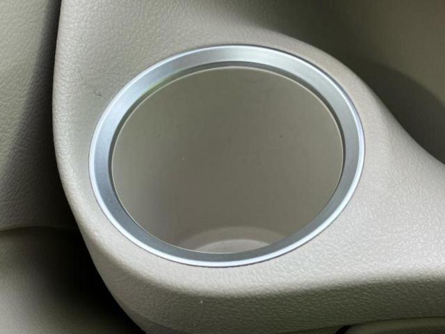 シエンタ ハイブリッドG 純正 SDナビ/フリップダウンモニター/衝突安全装置/両側電動スライドドア/シートヒーター 前席/車線逸脱防止支援システム/ヘッドランプ LED/ETC/EBD付ABS/横滑り防止装置 バックカメラ(36枚目)