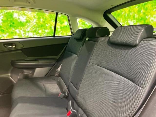 ＷＥＣＡＲＳでは各商談席に大型モニターをご用意しております！見やすい大画面でゆったりと全国の在庫をご覧いただけます！是非ご来店お待ちしております！