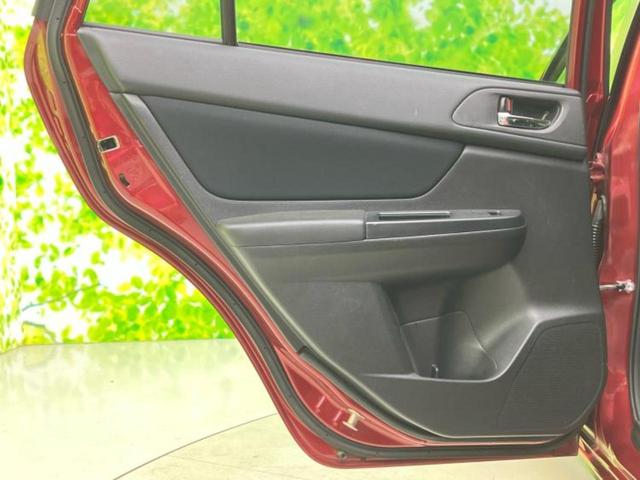 ＷＥＣＡＲＳでは各商談席に大型モニターをご用意しております！見やすい大画面でゆったりと全国の在庫をご覧いただけます！是非ご来店お待ちしております！