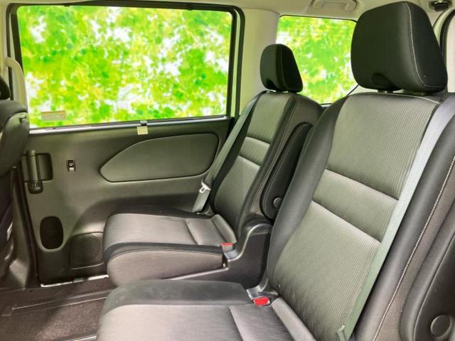 セレナ eパワーハイウェイスターV 新品タイヤ/保証書/純正 10インチ SDナビ/フリップダウンモニター 純正 10.1インチ/インテリジェントルームミラー/衝突安全装置/両側電動スライドドア/アラウンドビューモニター 全周囲カメラ(7枚目)