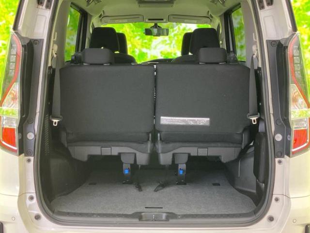 セレナ eパワーハイウェイスターV 新品タイヤ/保証書/純正 10インチ SDナビ/フリップダウンモニター 純正 10.1インチ/インテリジェントルームミラー/衝突安全装置/両側電動スライドドア/アラウンドビューモニター 全周囲カメラ(8枚目)