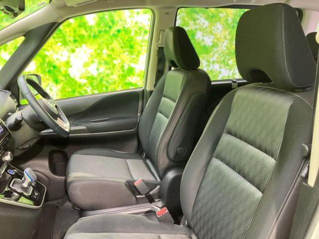 セレナ eパワーハイウェイスターV 新品タイヤ/保証書/純正 10インチ SDナビ/フリップダウンモニター 純正 10.1インチ/インテリジェントルームミラー/衝突安全装置/両側電動スライドドア/アラウンドビューモニター 全周囲カメラ(20枚目)