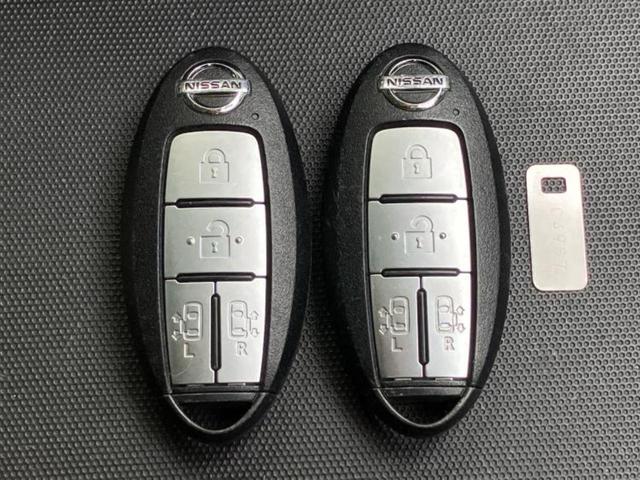 セレナ eパワーハイウェイスターV 新品タイヤ/保証書/純正 10インチ SDナビ/フリップダウンモニター 純正 10.1インチ/インテリジェントルームミラー/衝突安全装置/両側電動スライドドア/アラウンドビューモニター 全周囲カメラ(31枚目)