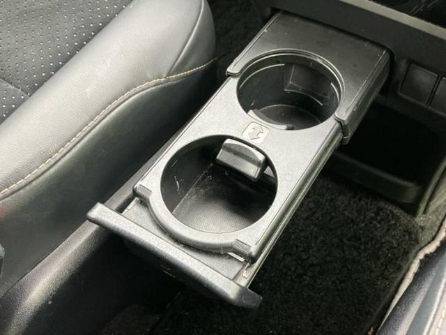 ヴォクシー ４ＷＤ　ＺＳキラメキ３　新品タイヤ／保証書／社外　９インチ　ＳＤナビ／フリップダウンモニター／衝突安全装置／両側電動スライドドア／車線逸脱防止支援システム／シート　ハーフレザー／パーキングアシスト　バックガイド　バックカメラ（46枚目）