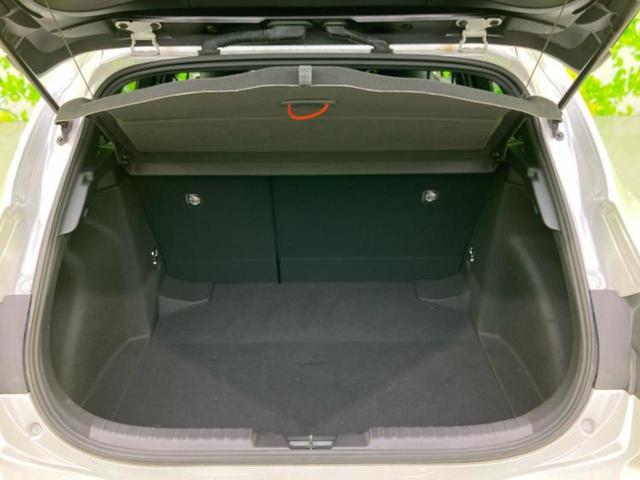 カローラスポーツ ハイブリッドＧ　Ｚ　純正エアロ／保証書／ディスプレイオーディオ／衝突安全装置／シートヒーター／車線逸脱防止支援システム／シート　合皮／ヘッドランプ　ＬＥＤ／ＵＳＢジャック／Ｂｌｕｅｔｏｏｔｈ接続／ＥＢＤ付ＡＢＳ　記録簿（8枚目）